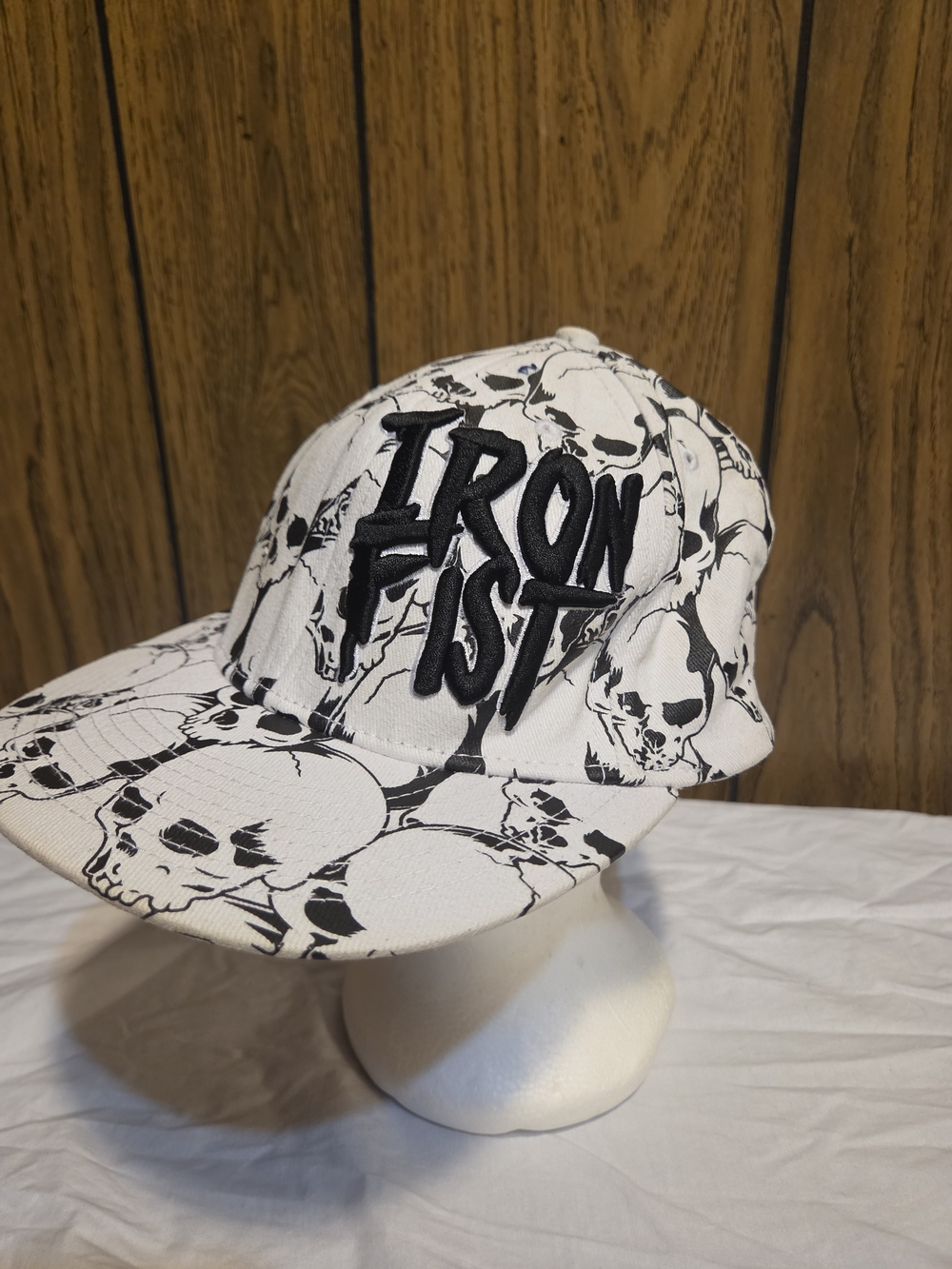 Iron Fist Clothing Company Men’s White Skull Print Baseball Cap Y2K Stretch